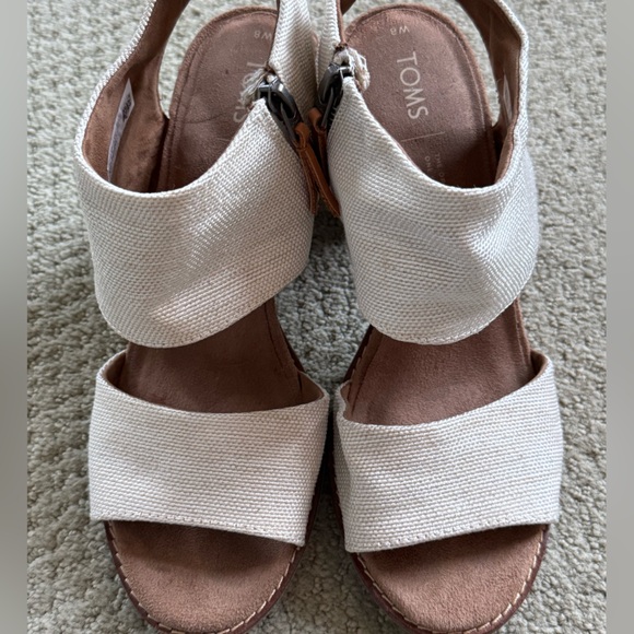 Toms Shoes - TOMS Women's White Wedge Sandals